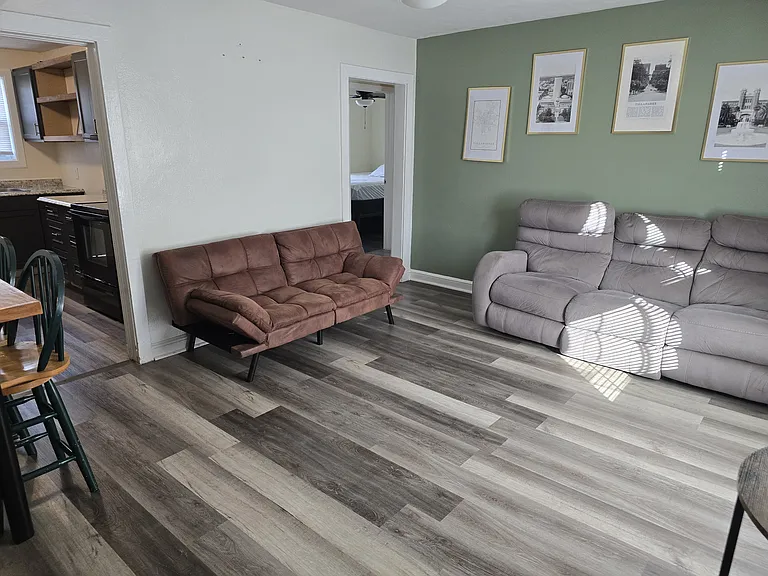 312 E Palmer Ave — Photo 16