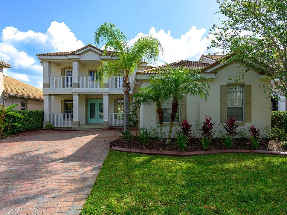 1st image of 465 Venetian Villa Dr