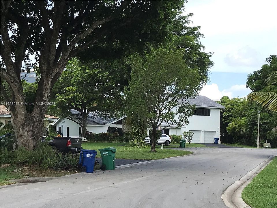 1st image of 9100 NW 32nd St