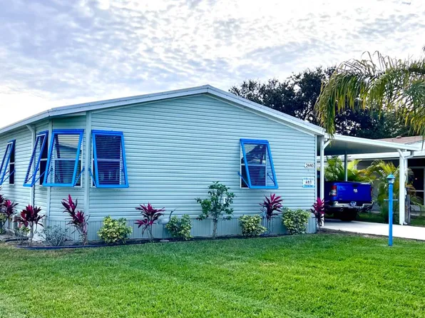 2440 Wee Folks Cir #2440, Sebastian, FL 32958