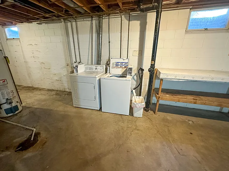 212 S Walnut Ave — Photo 20