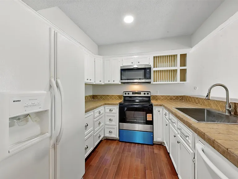 3126 Windchase Blvd #421 — Photo 17