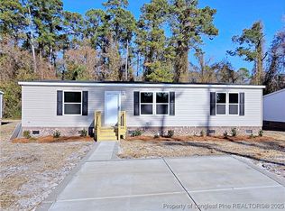 4055 Lodge Dr, Wade, NC 28395