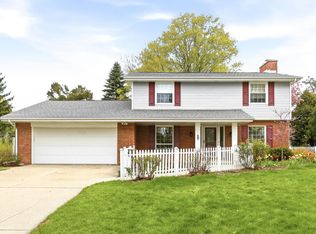 5 Mary Lane Ct, Frankenmuth, MI 48734