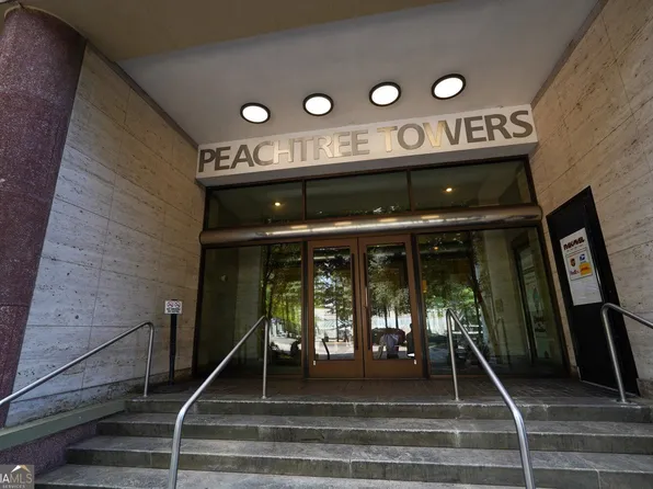 300 Peachtree St NE APT 9D, Atlanta, GA 30308
