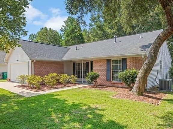 2nd image of 4498 Parkwood Ln