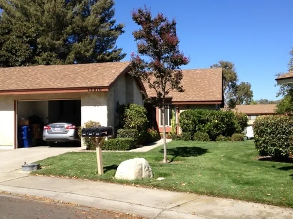 33210 Village 33, Camarillo, CA 93012