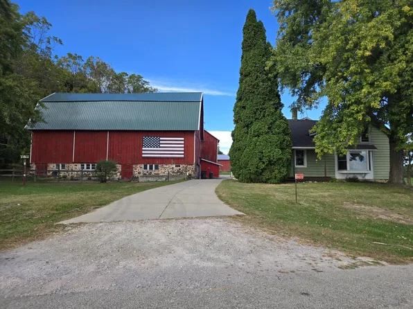 W4878 US Highway 18, Jefferson, WI 53549