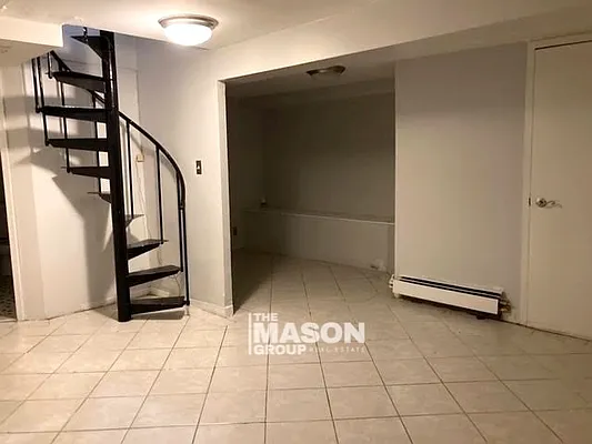 Rented by Mason Group LLC | media 26