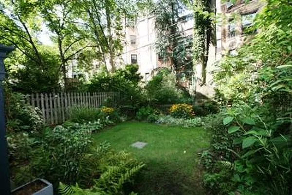 Rented by Corcoran | media 37