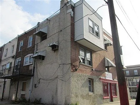Building Photo 4