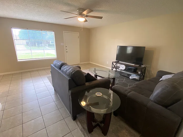 3024 Tudor Ln #102 — Photo 2