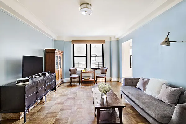 Sold by Town Residential | media 8