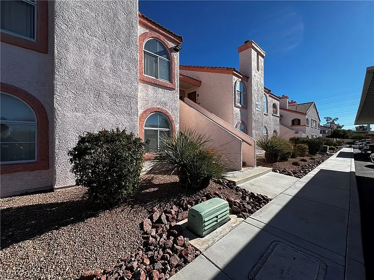 7570 Flamingo Rd #151 — Photo 17