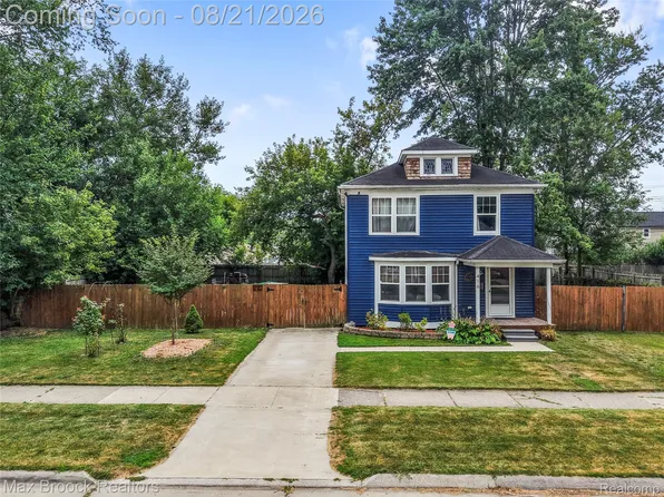 416 E George Ave, Hazel Park, MI 48030
