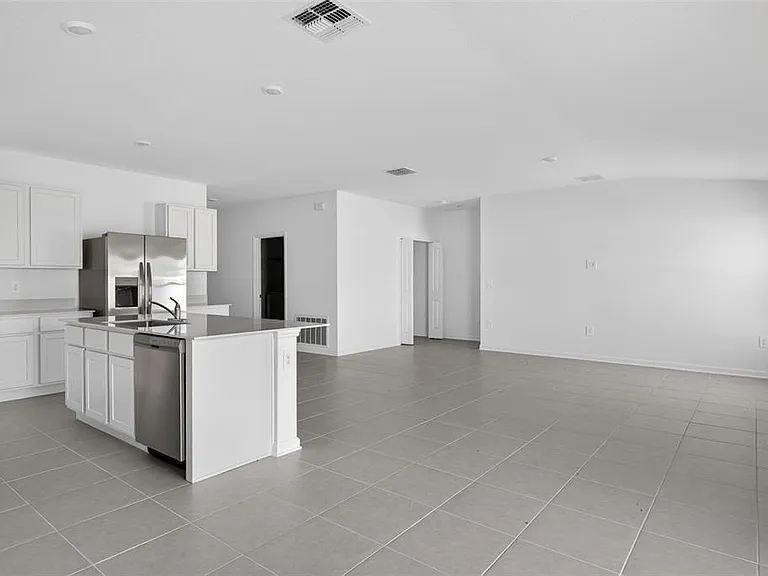 5161 Green Belt Dr — Photo 24