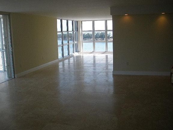 Living Dining