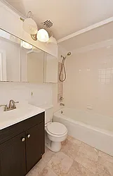 Rented by R New York