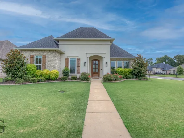 801 Durango Dr, Bossier City, LA 71111