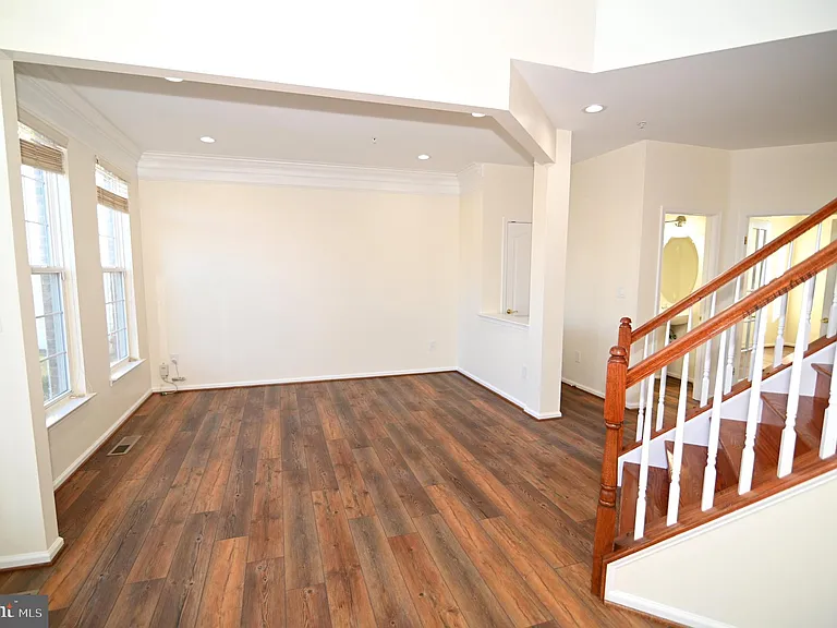 7001 Chaptico Ct — Photo 17