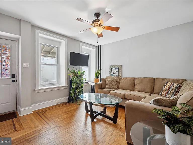 4140 Freeland Ave — Photo 8