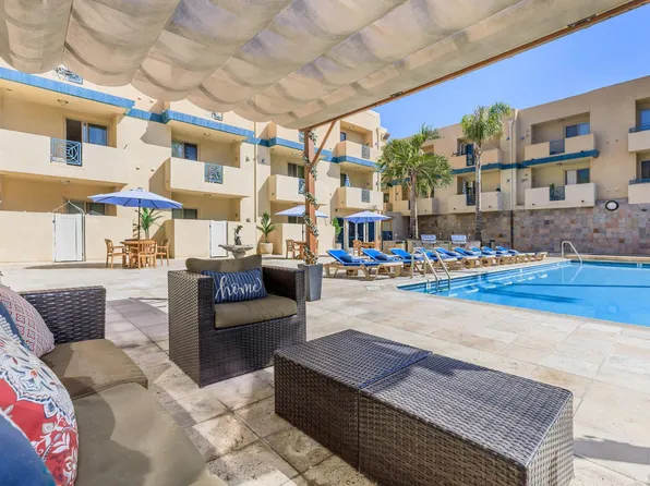 Del Rey Club Apartments