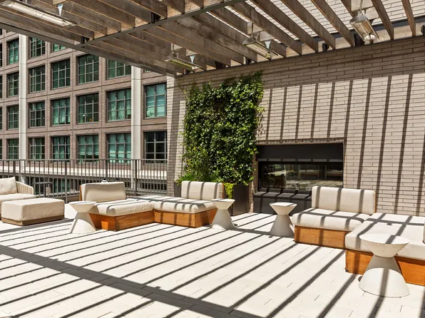 180 Front Street image 12 of 38