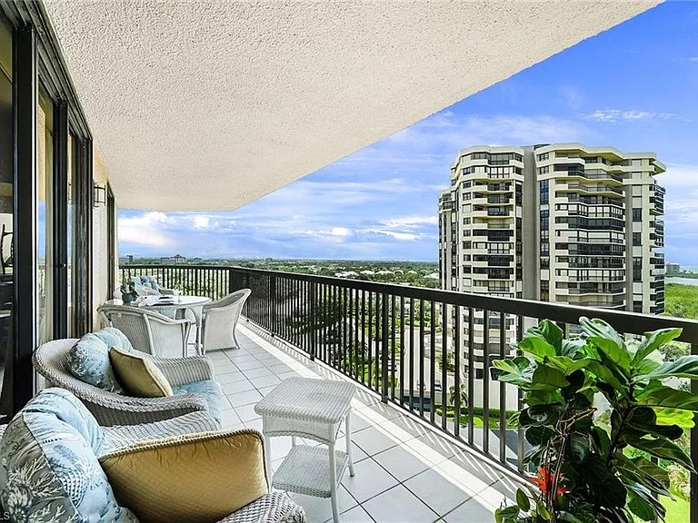 6075 Pelican Bay Blvd #1105 — Photo 22