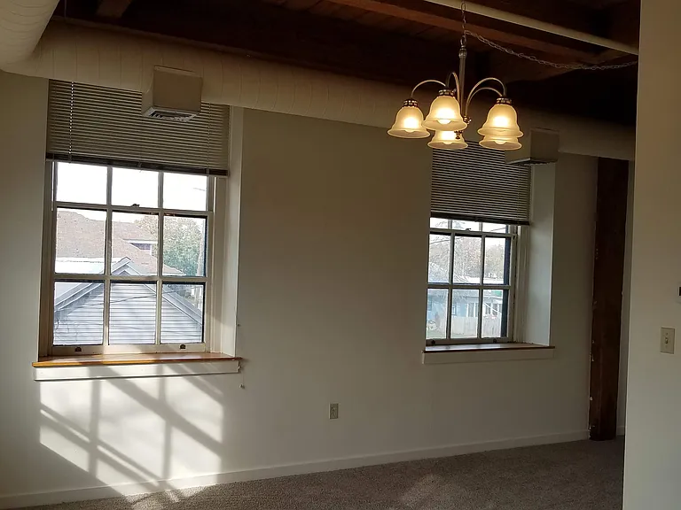 Shoe Factory Apartments — Photo 19