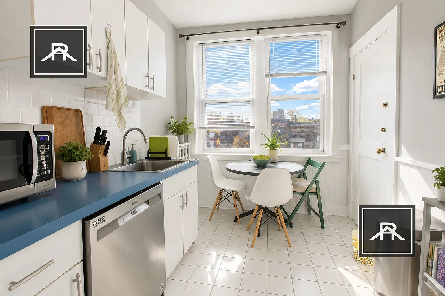 2 bed, 1.0 bath, 849 sqft, $3,150 — Photo 2