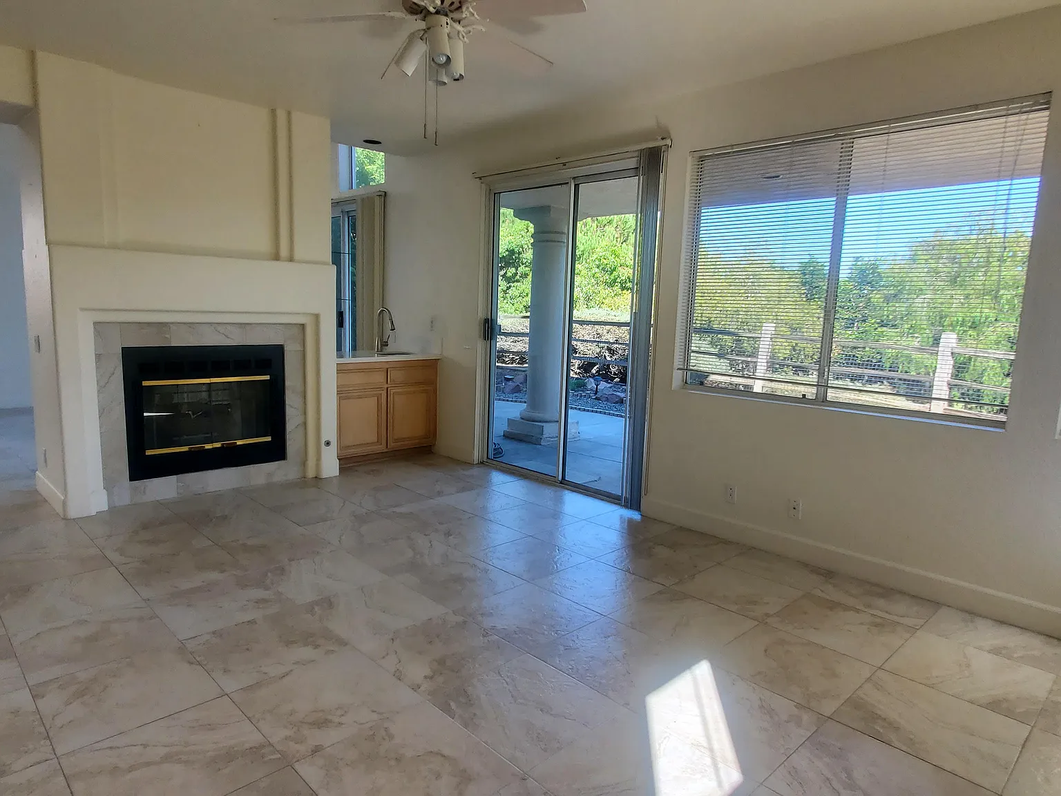 1 bed, 340 sqft, $1,800 — Photo 3