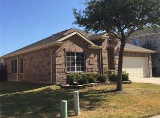 4908 Wild Oats Dr, Fort Worth, TX 76179
