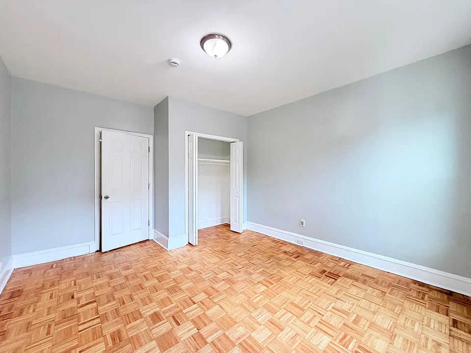 208 Grant Ave #1