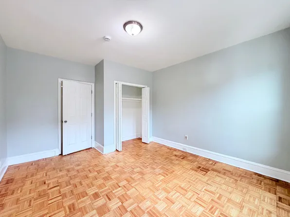 208 Grant Ave #1, Jersey City, NJ 07305