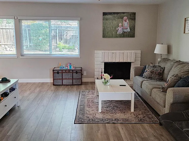 790 Danvers Cir — Photo 5