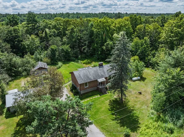 4924 Monck Rd, Kawartha Lakes, ON K0M 2A0