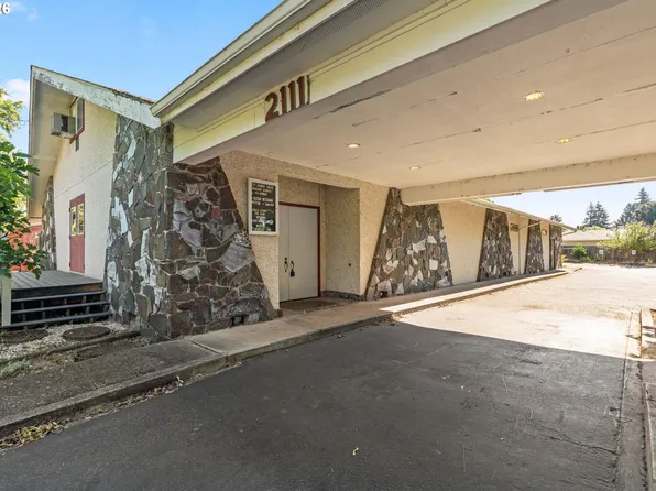 2111 Minnesota St, Eugene, OR 97402