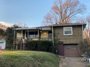 797 Mozart Rd, Wheeling, WV 26003