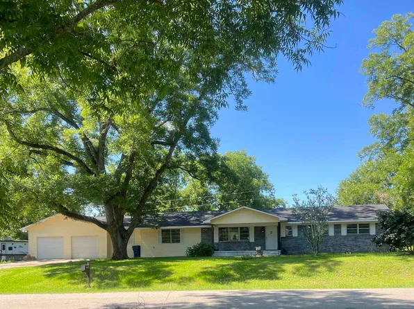 21267 Loop Rd, Andalusia, AL 36421