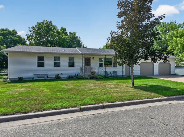 1424 Ash St, Alexandria, MN 56308