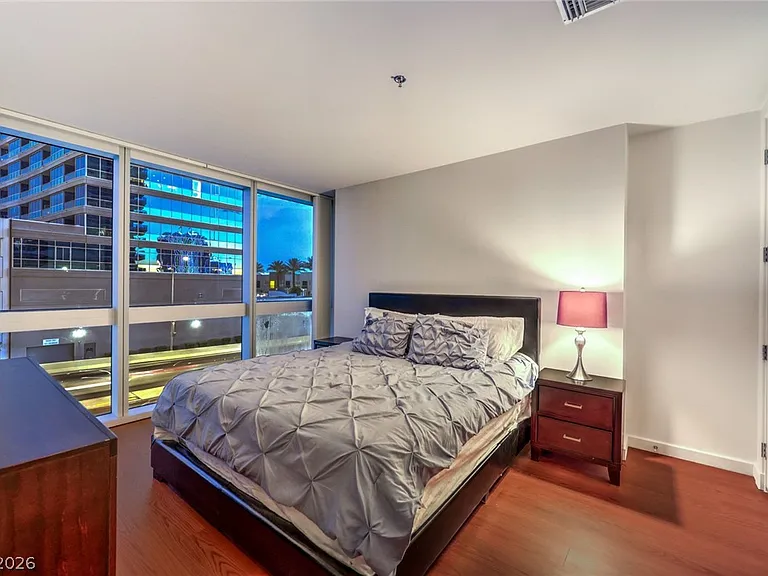4471 Dean Martin Dr #307 — Photo 4