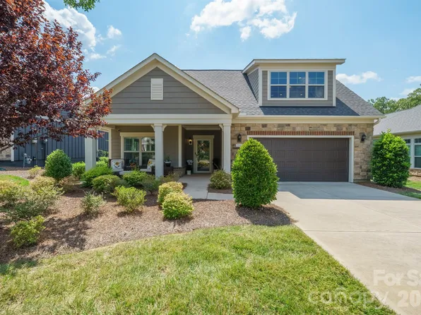 2205 Lincolnshire Ln, Waxhaw, NC 28173