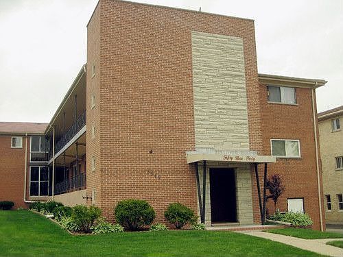 1st image of 5940 N Odell Ave