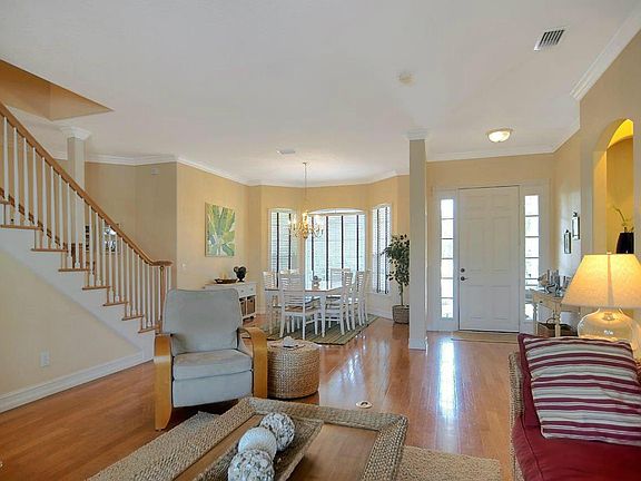 2nd image of 147 Island View Dr