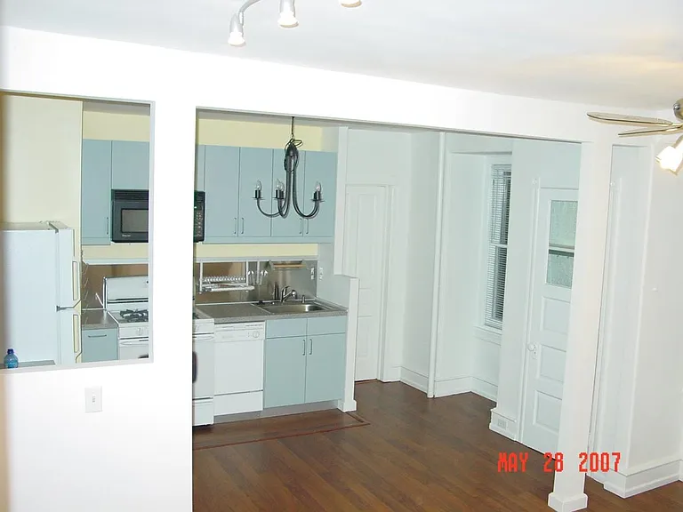 4330 Pine St #3 — Photo 15