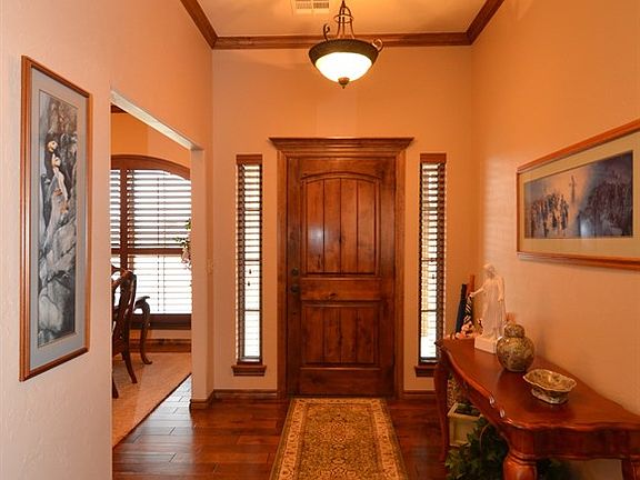 2nd image of 15525 Colonia Bella Dr