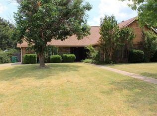 904 Foxhollow Rd, Eastland, TX 76448