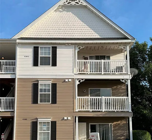 4300 Spring Creek Ln — Photo 1