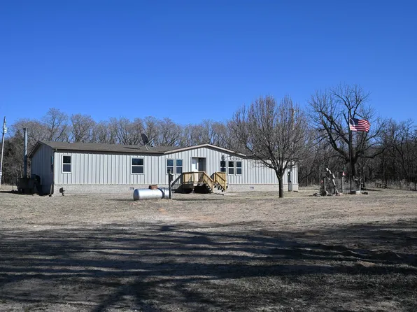 206613 E County Road 55, Sharon, OK 73857