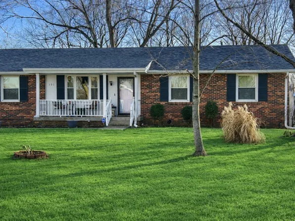 301 Meadow Ln, Portland, TN 37148